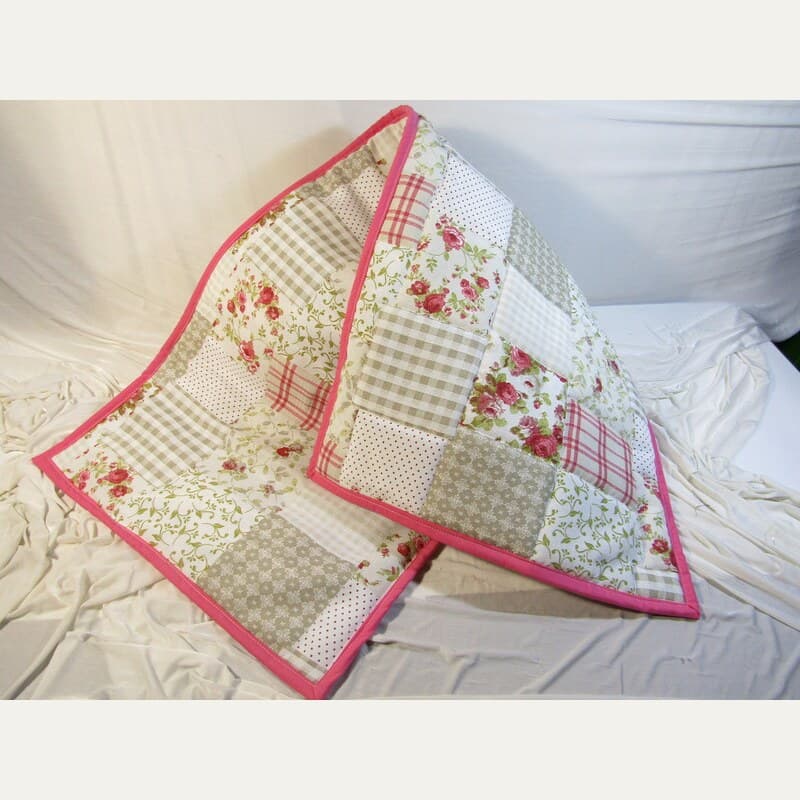Camino de mesa de Patchwork Shabby Chic con Borde Rosa Fucsia