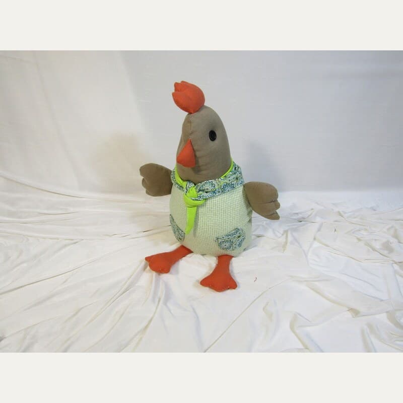 Gallina Muñeca Campestre con Pañuelo Verde