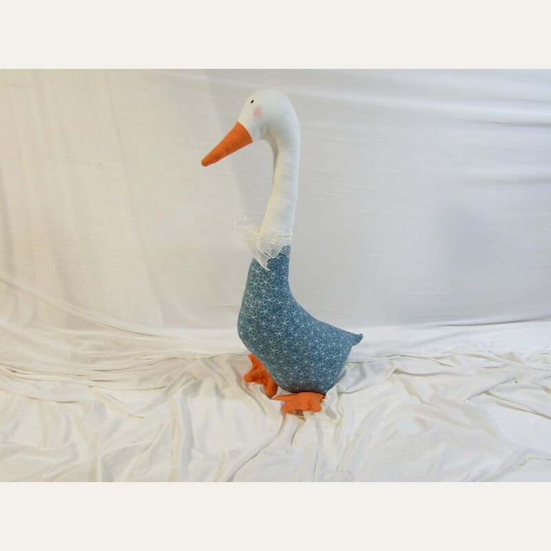 Ganso Muñeca Decorativa en Azul Estampado
