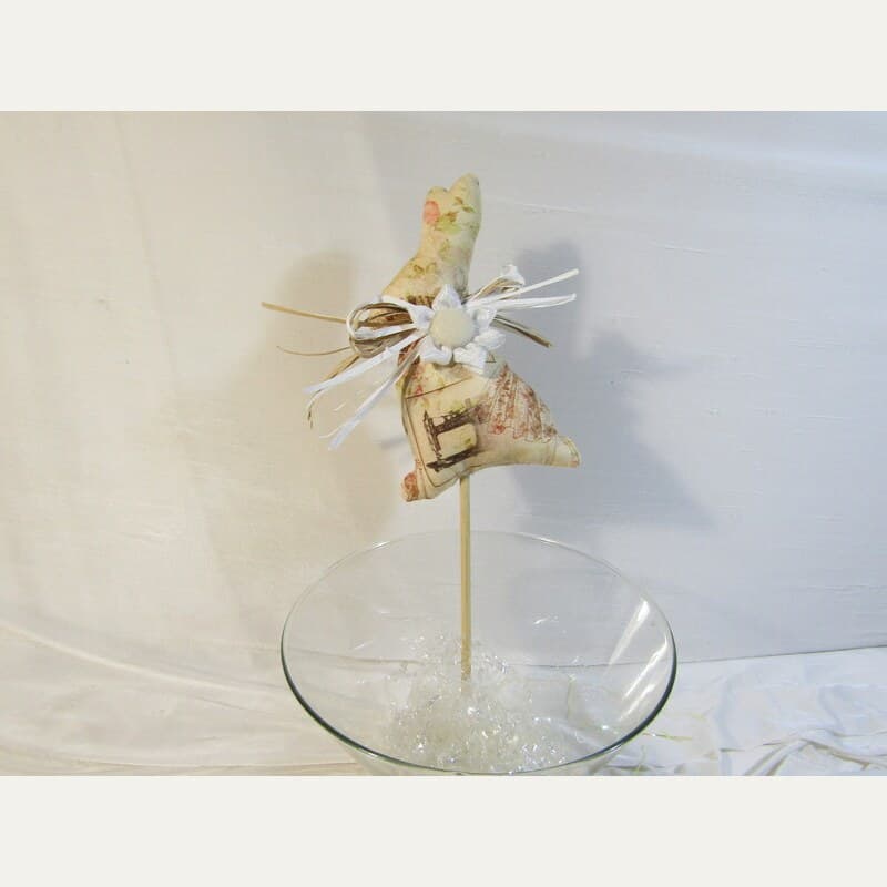 Conejo Decorativo Vintage en Tonos Crema